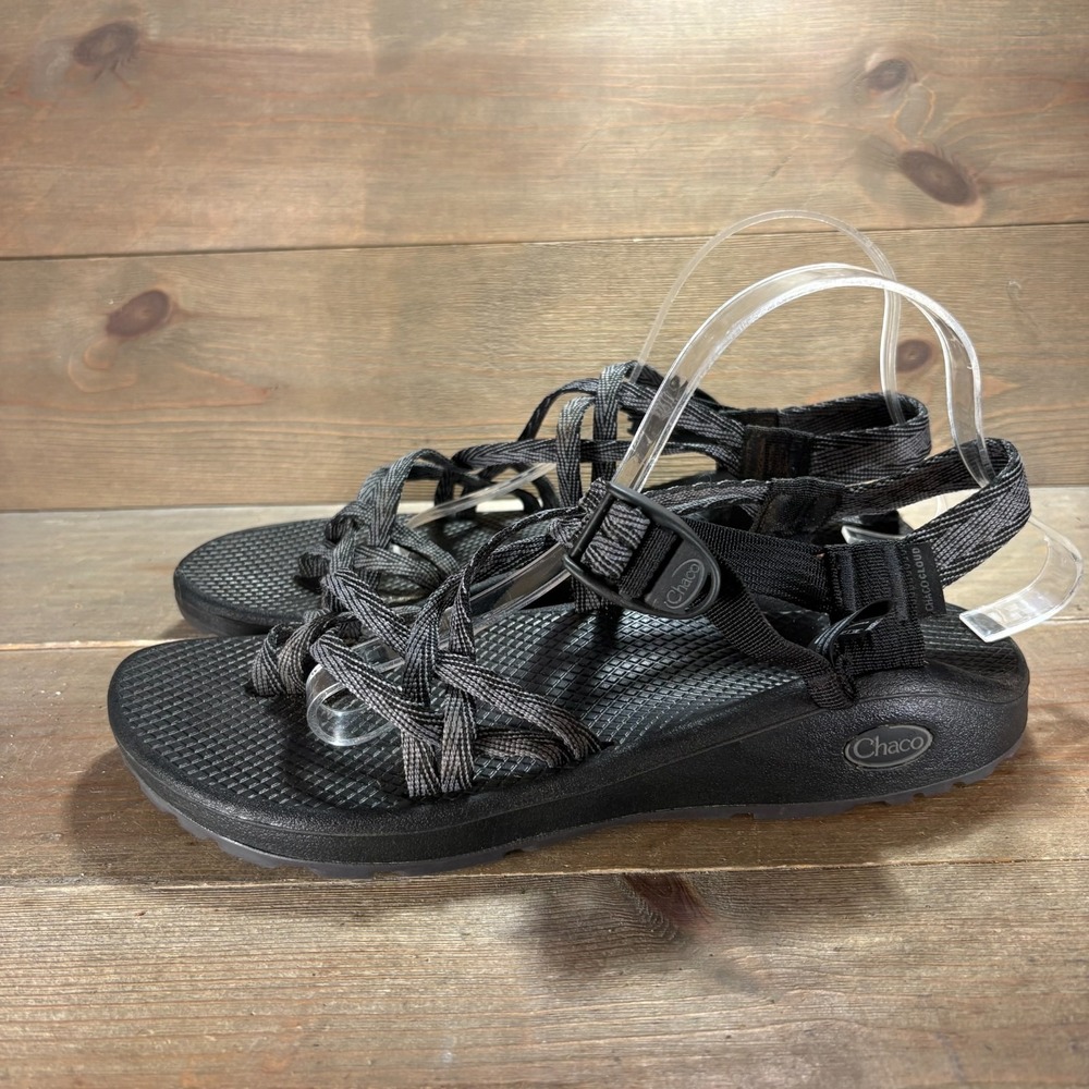 Chaco ZX2 Classic Womens size 11 shoes Black Strappy Adjustable Sport sandals